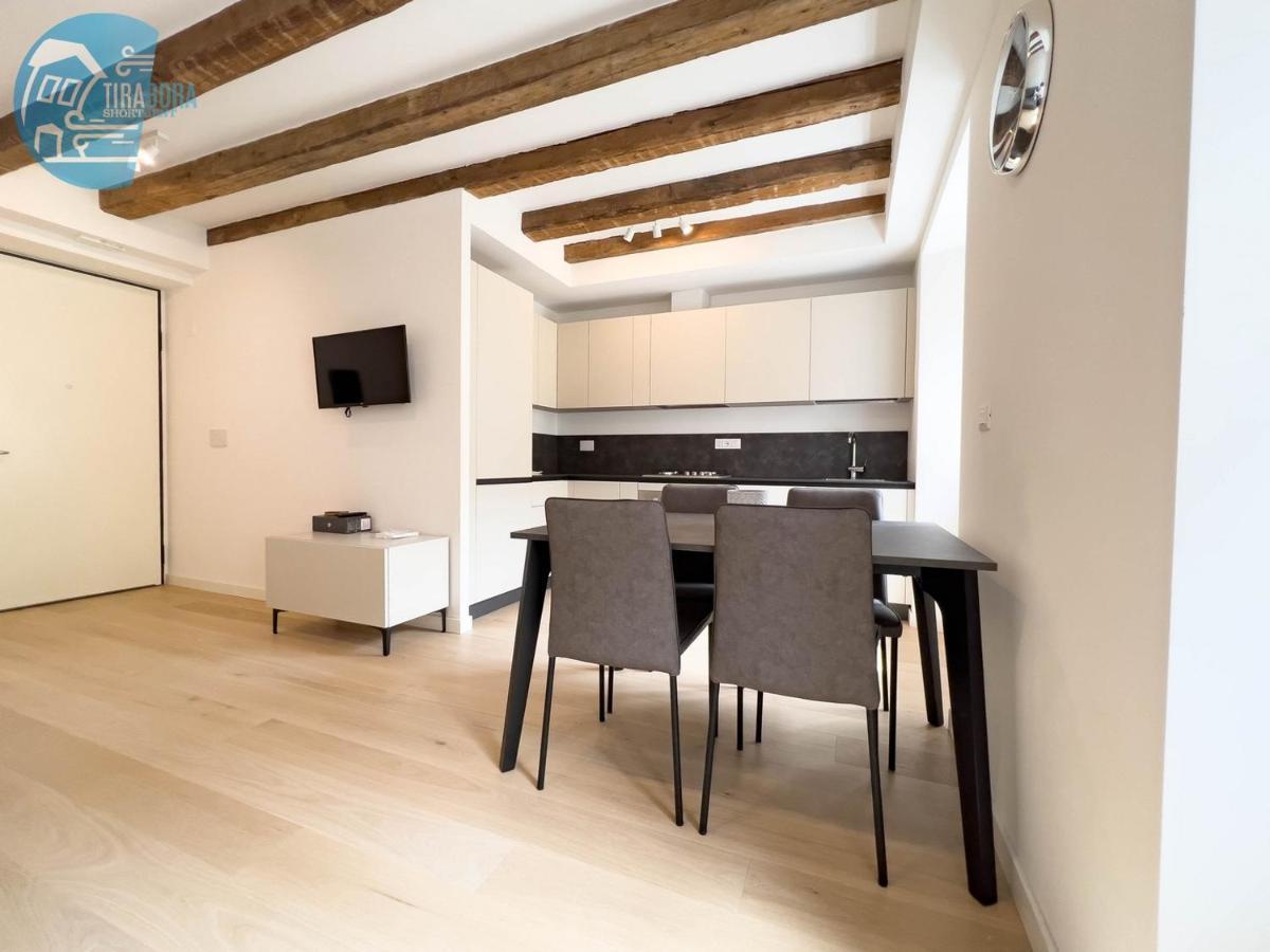 Cavana 10 Tirabora Short Rent Trieste Exterior foto